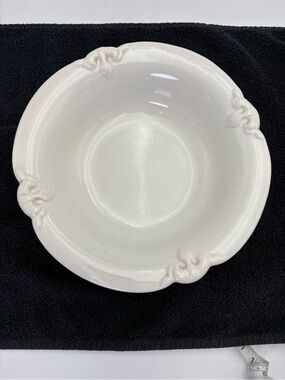Vintage Royal Haeger 3055 10” White Bowl